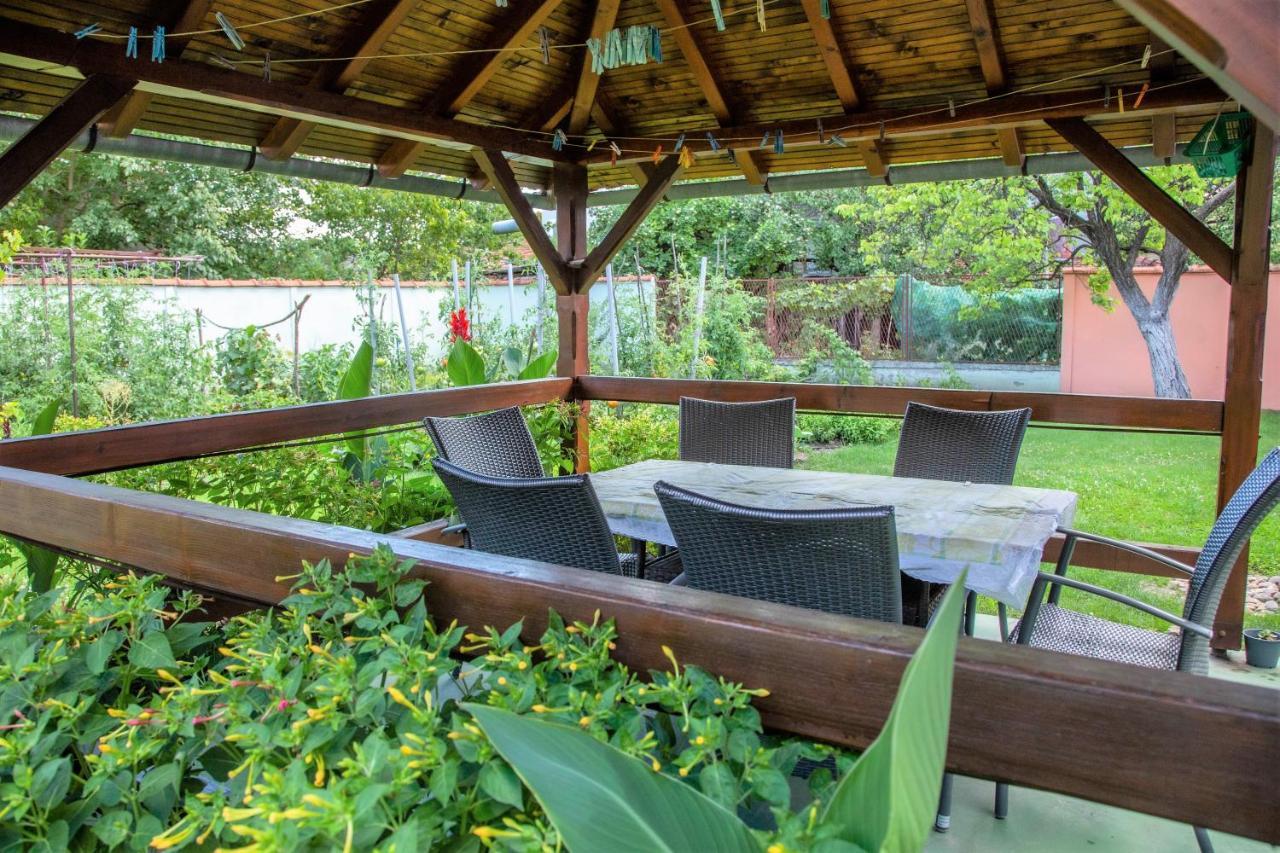 Garden Apartment Subotica Exterior photo